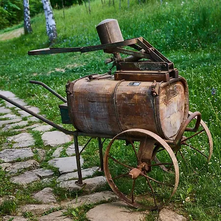 Traditional Slovenian Kozjanska Domacija 1817 Unesco Mab *